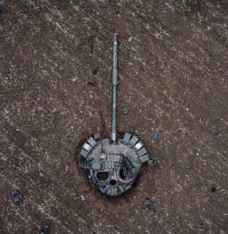 Spectacular design lines performed by soldiers of the 93rd Cold Ravine(Kholodny Yar) Brigade